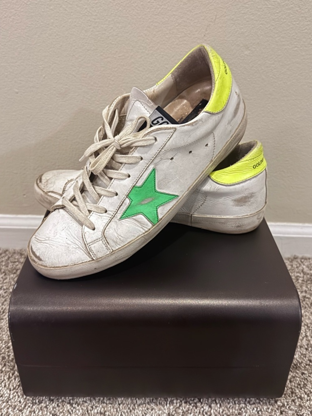 Women's Golden Goose Deluxe Brand Superstar Sneakers Size 9
